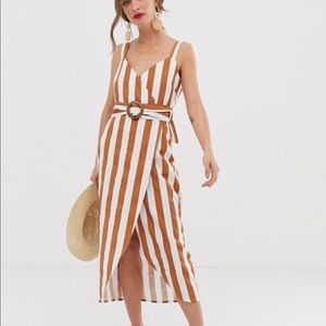 Wrap maxi dress with buckle belt in strip